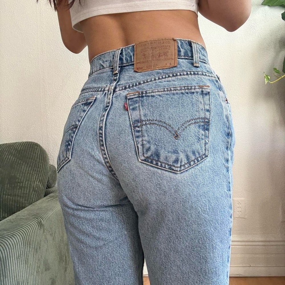 vintage 1994 Levi's Women's Light Blue Jeans